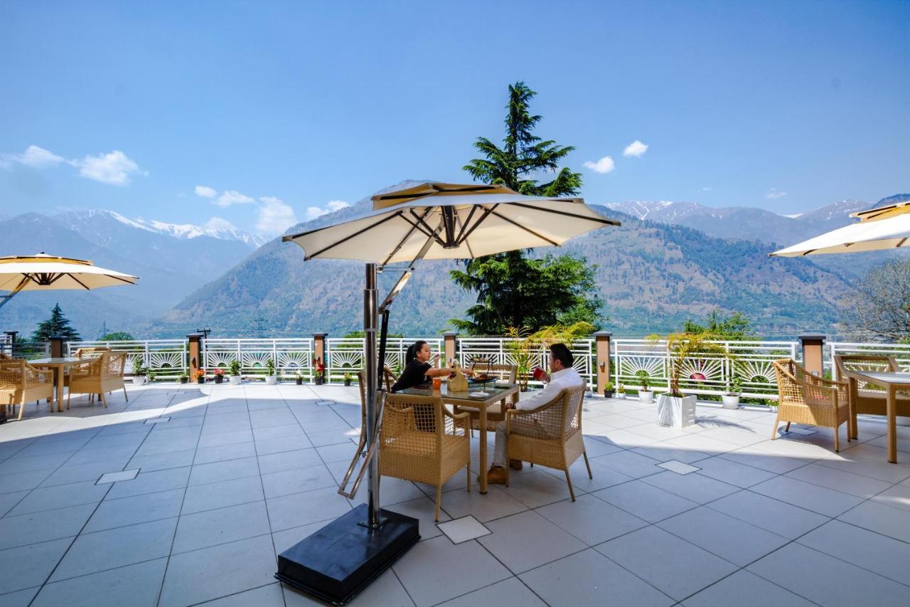 Anand Vardhan Resorts Manāli Exterior foto