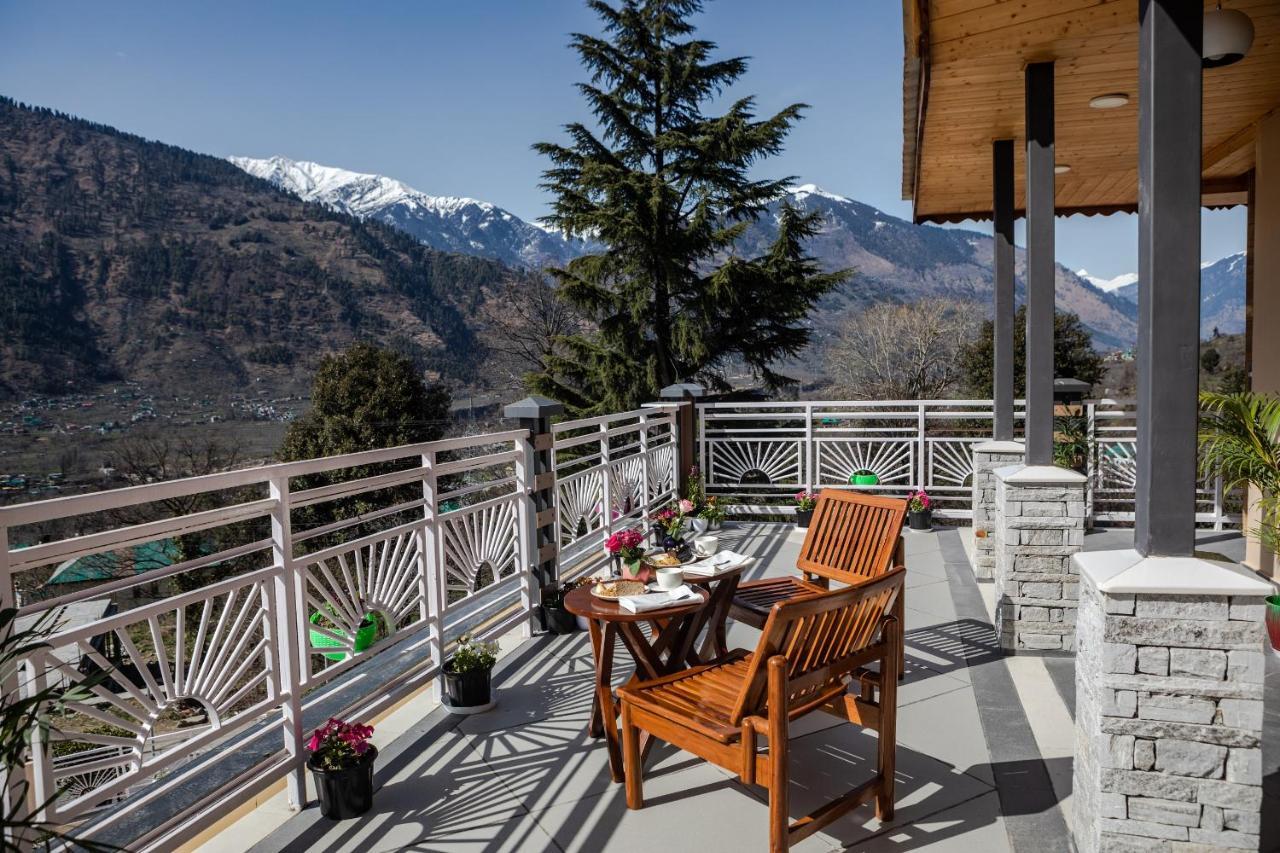 Anand Vardhan Resorts Manāli Exterior foto