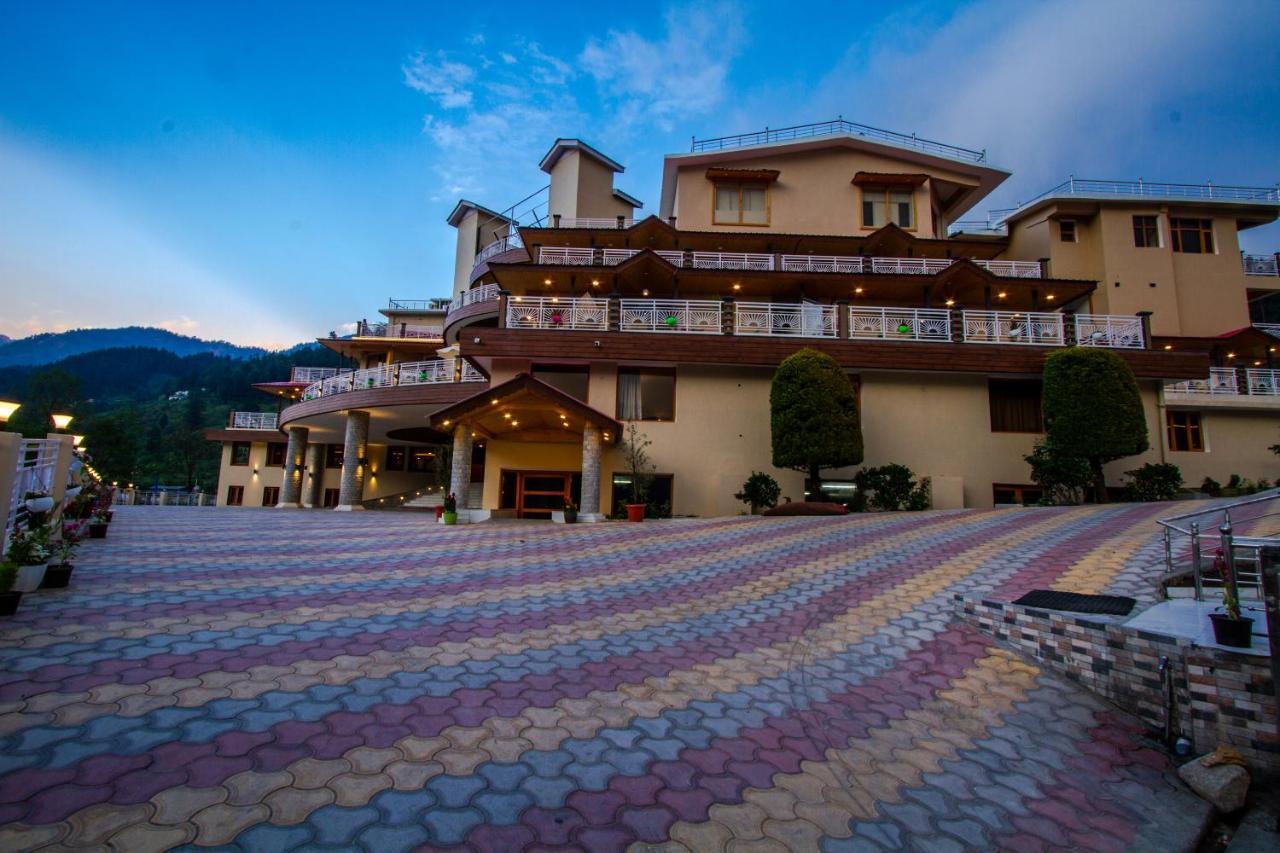 Anand Vardhan Resorts Manāli Exterior foto