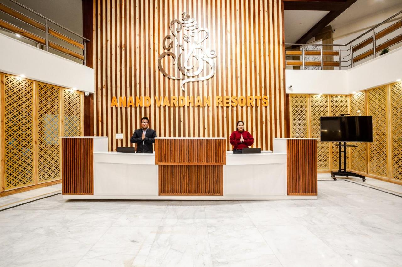 Anand Vardhan Resorts Manāli Exterior foto