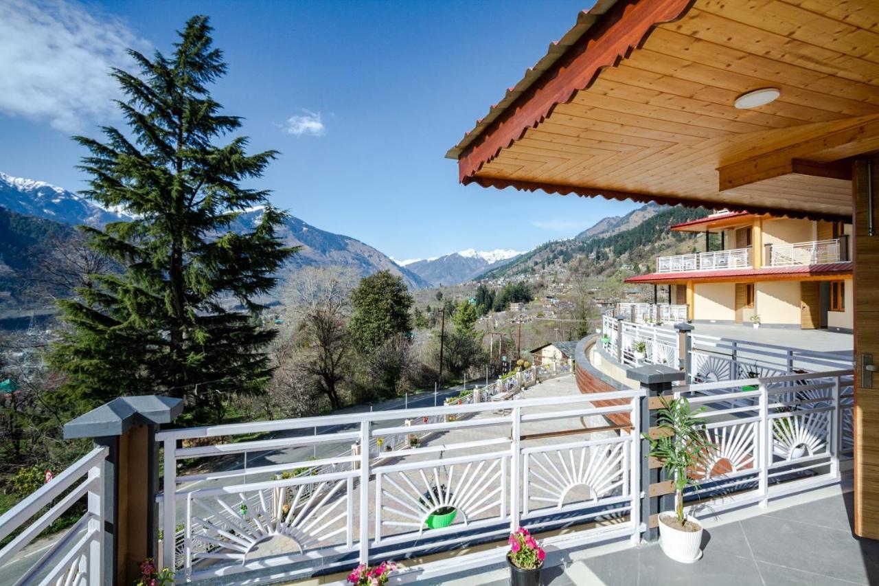 Anand Vardhan Resorts Manāli Exterior foto