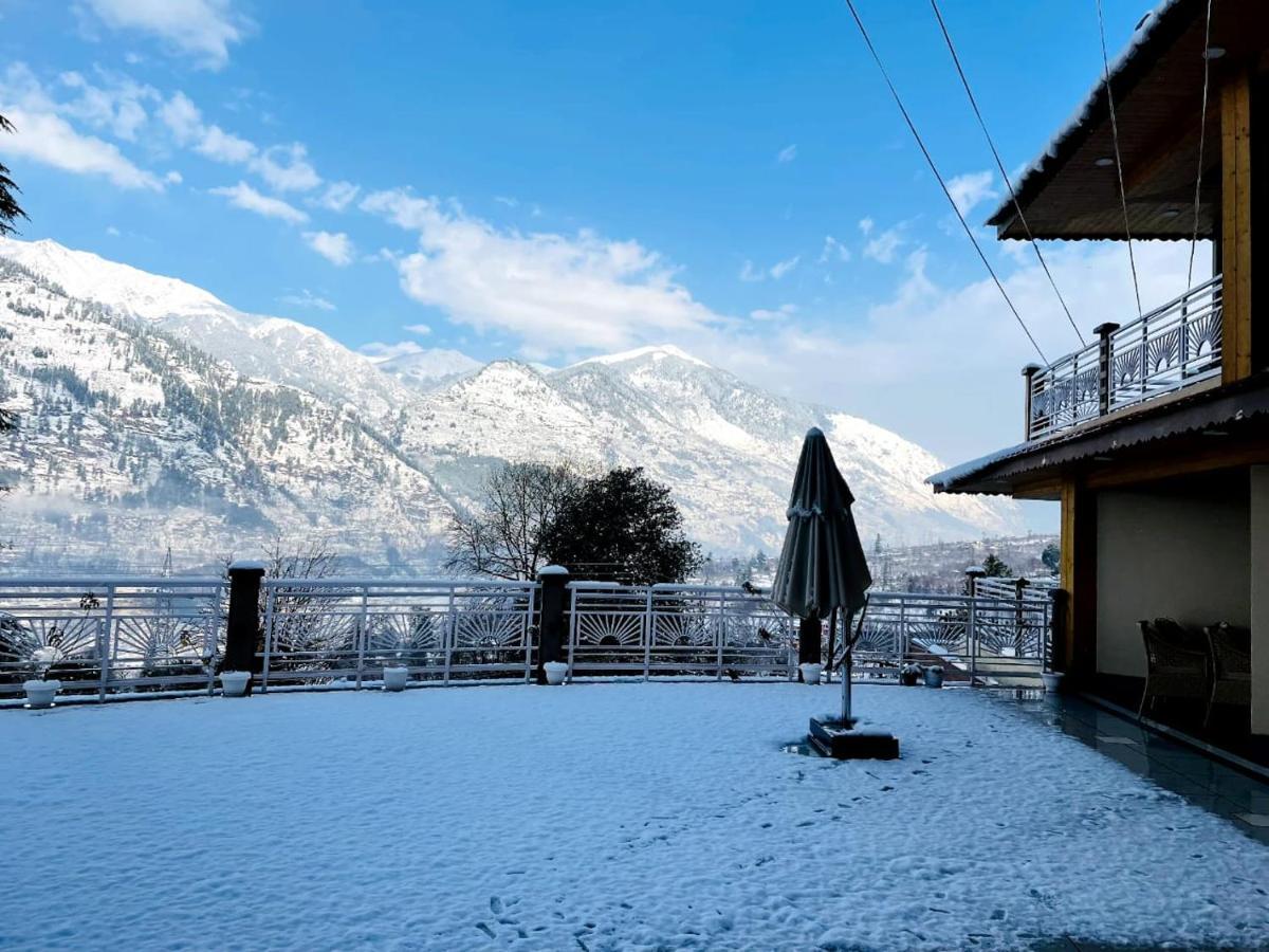 Anand Vardhan Resorts Manāli Exterior foto