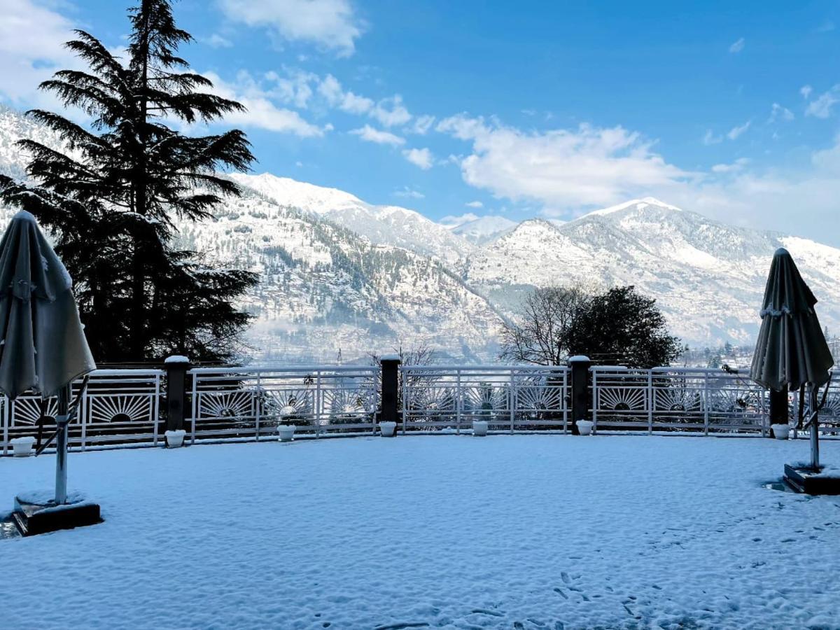 Anand Vardhan Resorts Manāli Exterior foto